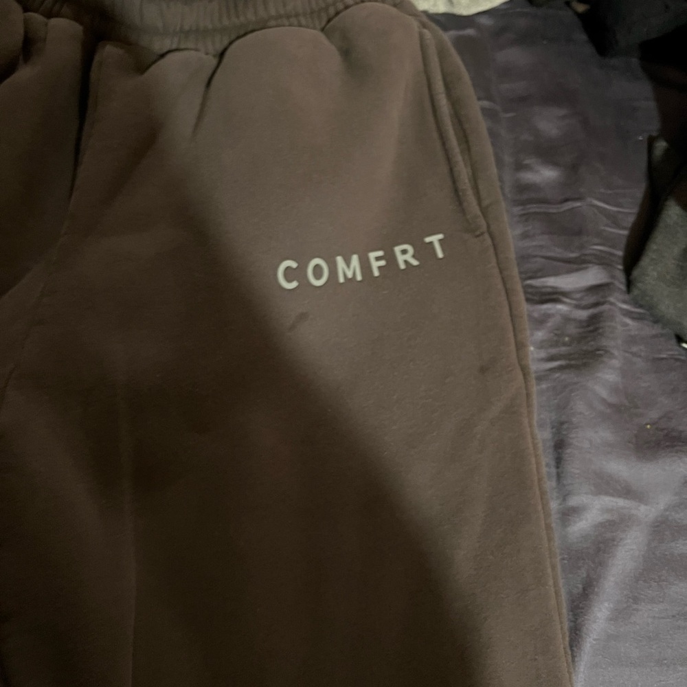 COMFRT Men's Dark Brown Joggers